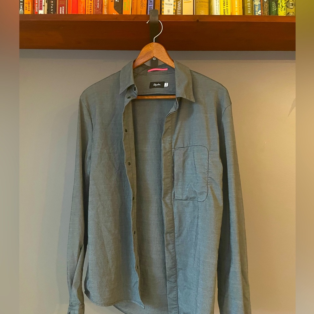 Rapha Dress Shirt (M)